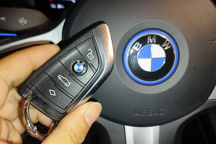 Used BMW i3 2024 eDrive 35 L Interior 1