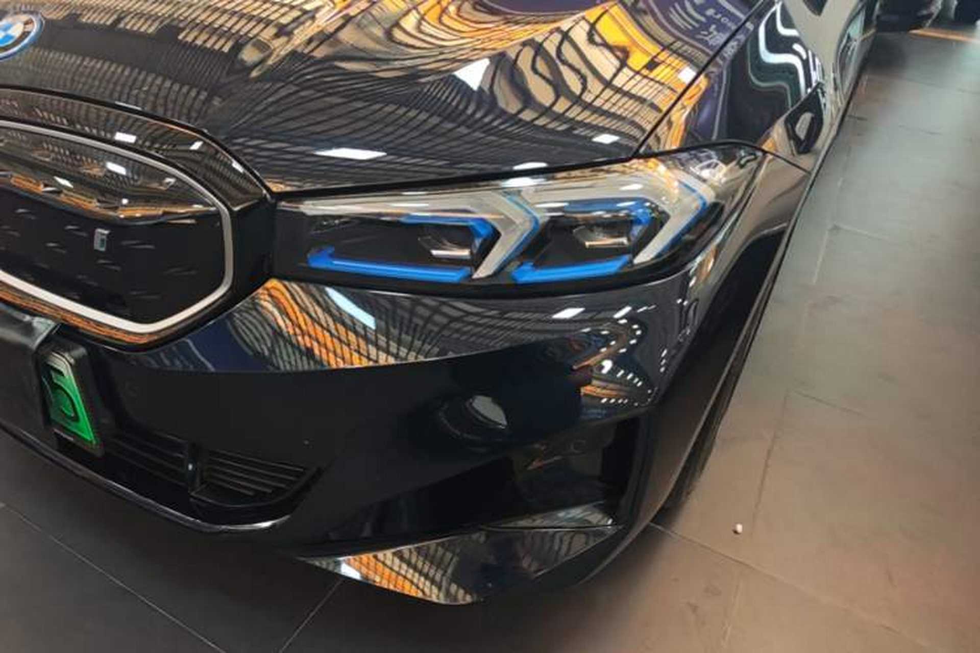 Used BMW i3 2024 eDrive 40 L Midnight Sports Package Left Front Headlight