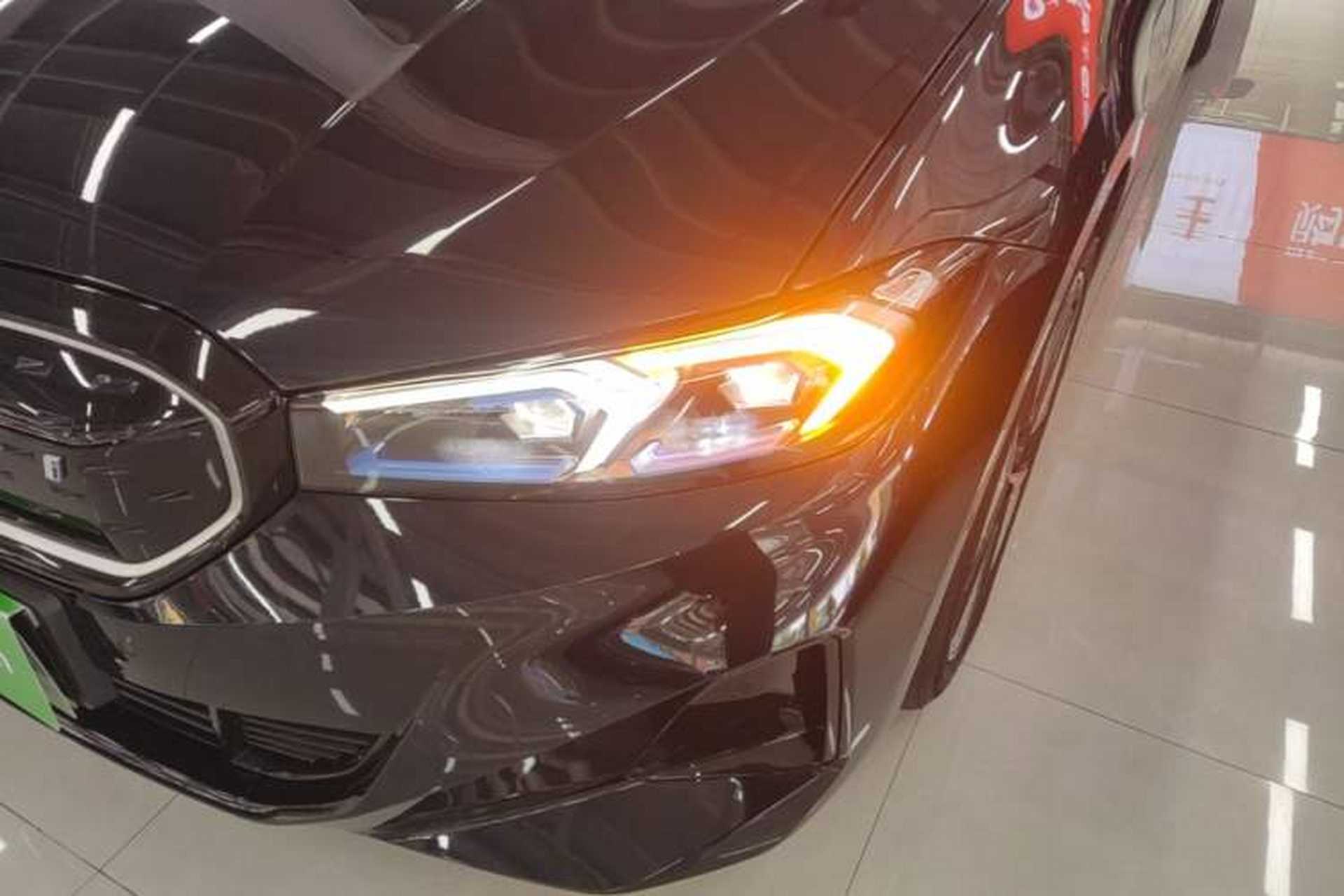 Used BMW i3 2024 eDrive 40 L Midnight Sports Package Left Front Headlight