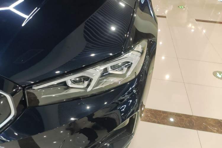 Used BMW i3 2024 eDrive 40 L Midnight Edition Left Front Headlight