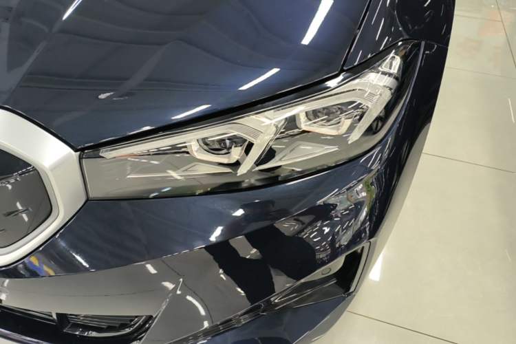 Used BMW i3 2024 eDrive 35 L Left Front Headlight