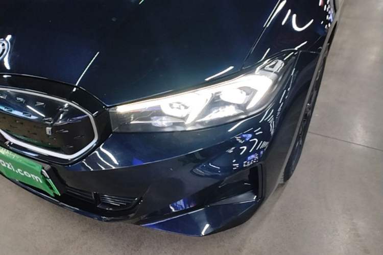 Used BMW i3 2024 eDrive 40 L Midnight Edition Left Front Headlight