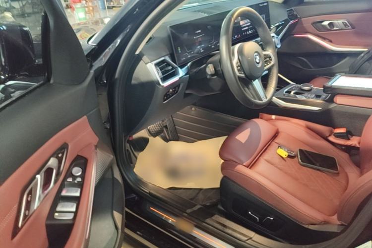 Used BMW i3 2024 eDrive 35 L Left Front Seat