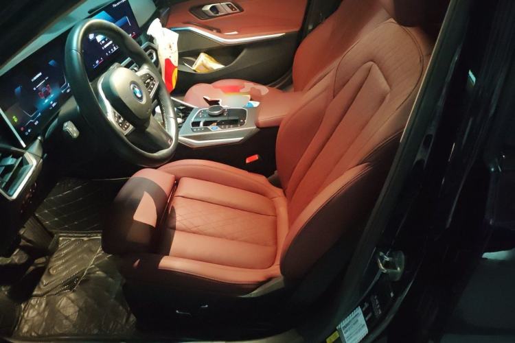 Used BMW i3 2024 eDrive 40 L Midnight Sports Package Left Front Seat