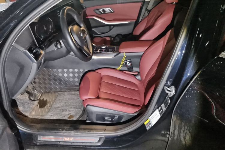 Used BMW i3 2024 eDrive 35 L Left Front Seat