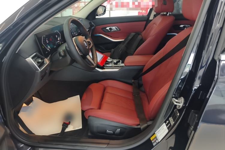 Used BMW i3 2024 eDrive 35 L Left Front Seat