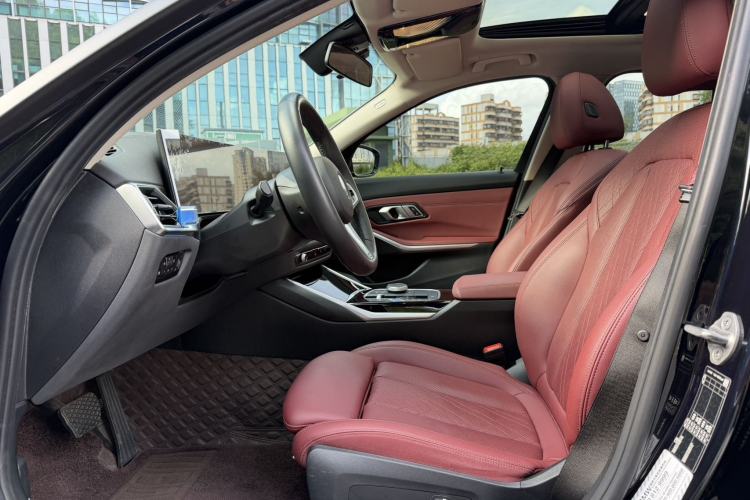 Used BMW i3 2024 eDrive 35 L Left Front Seat