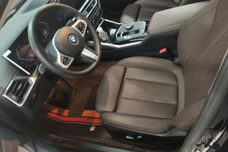 Used BMW i3 2024 eDrive 35 L Left Front Seat