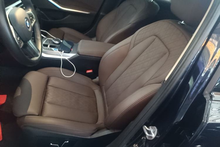 Used BMW i3 2024 eDrive 40 L Midnight Sports Package Left Front Seat