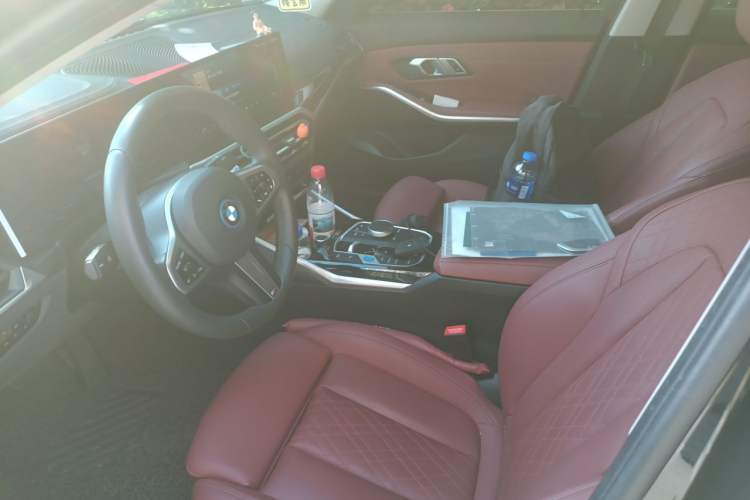 Used BMW i3 2024 eDrive 35 L Left Front Seat