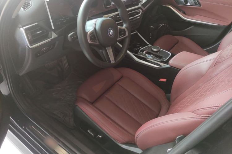 Used BMW i3 2024 eDrive 35 L Left Front Seat