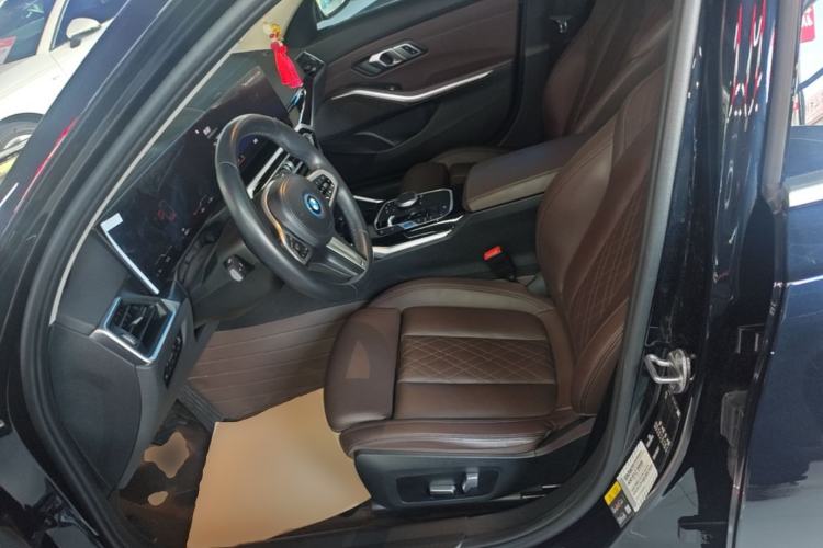 Used BMW i3 2024 eDrive 35 L Left Front Seat