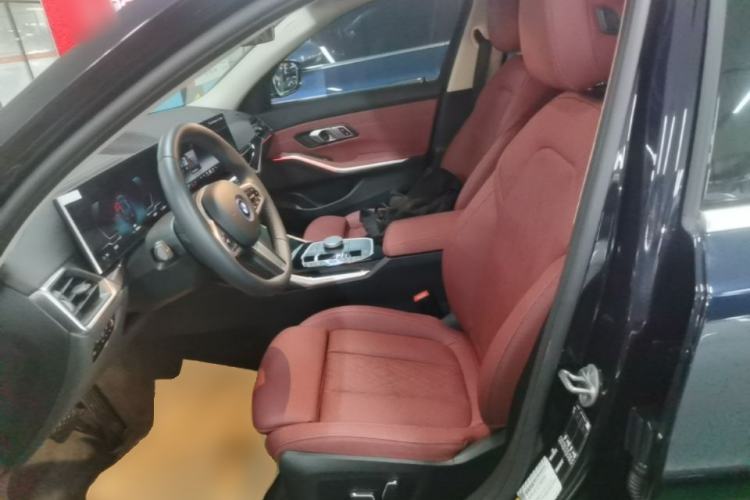 Used BMW i3 2024 eDrive 35 L Left Front Seat