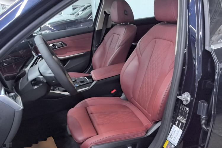 Used BMW i3 2024 eDrive 35 L Left Front Seat