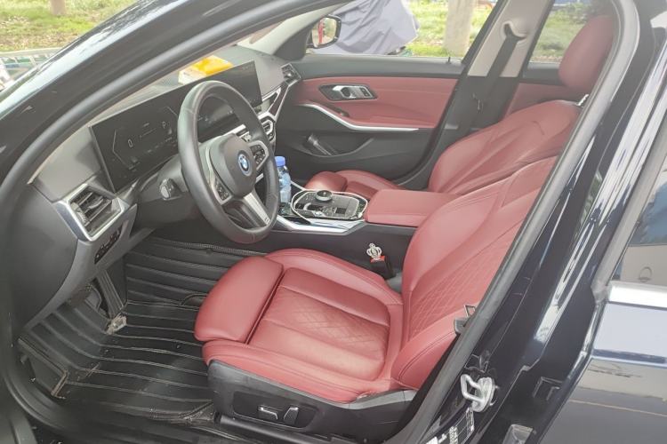 Used BMW i3 2024 eDrive 35 L Left Front Seat
