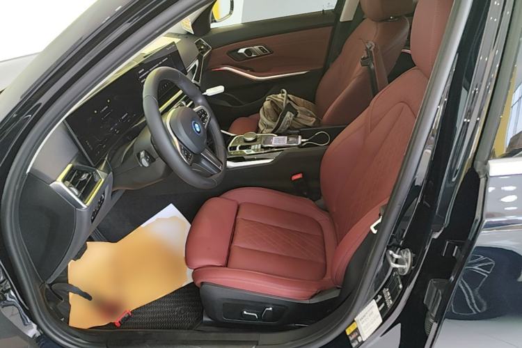Used BMW i3 2024 eDrive 35 L Left Front Seat