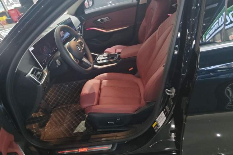Used BMW i3 2024 eDrive 35 L Left Front Seat