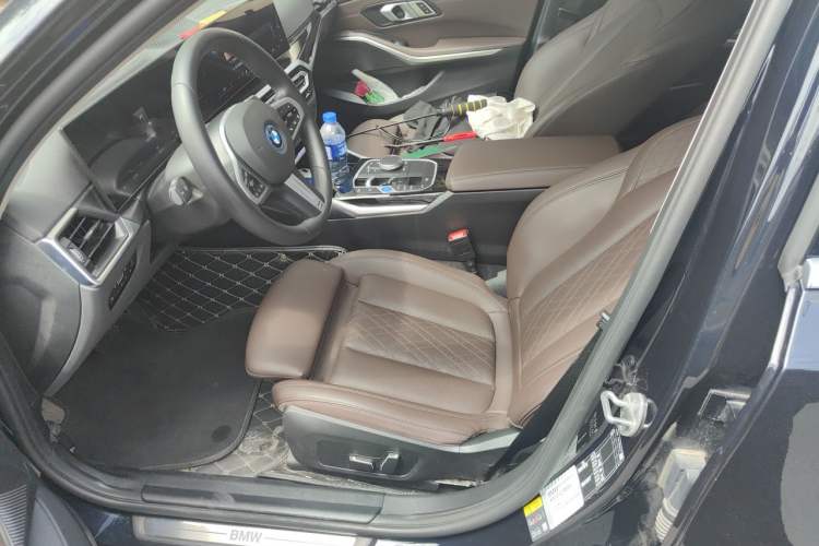 Used BMW i3 2024 eDrive 35 L Left Front Seat