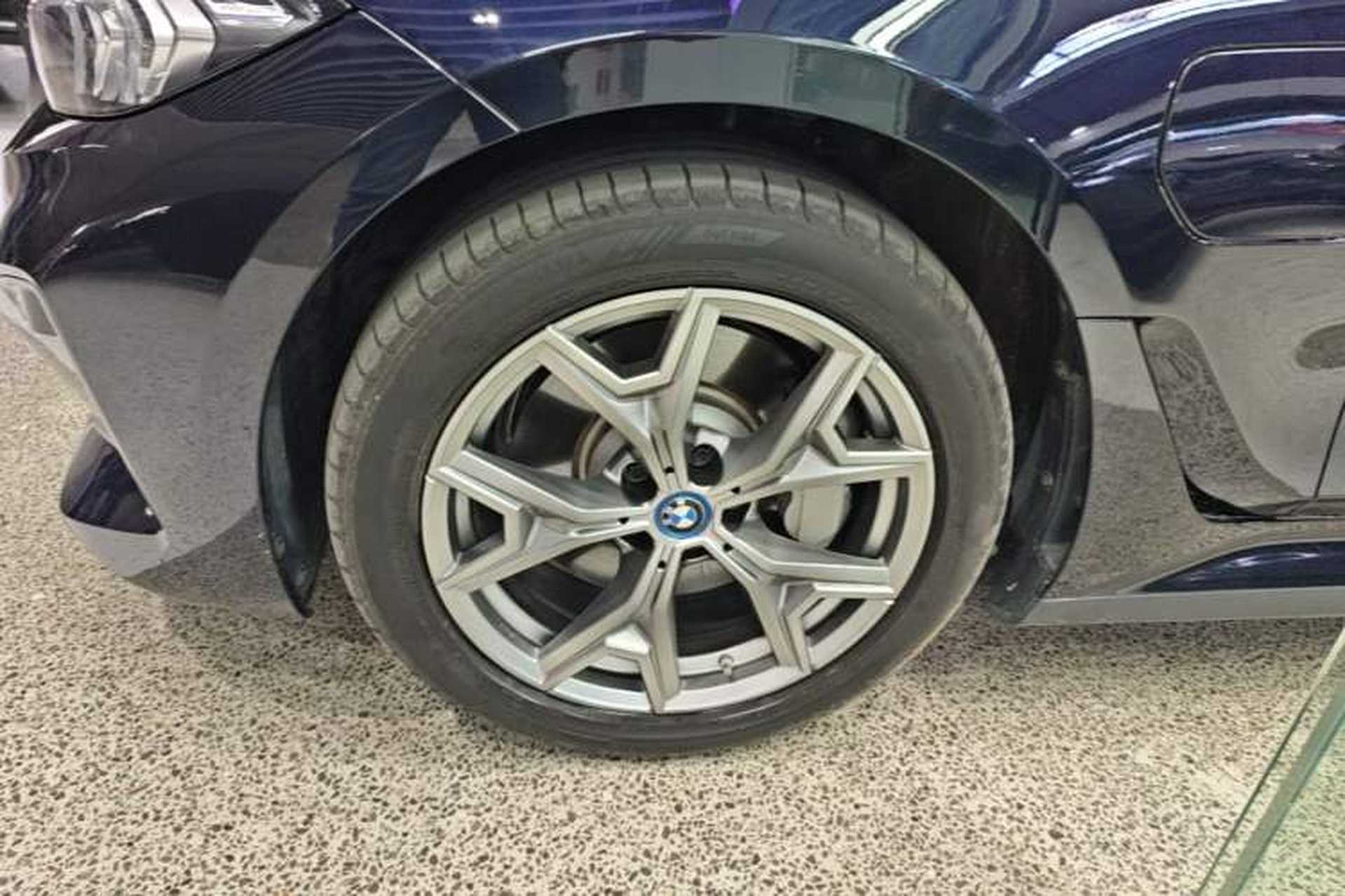Used BMW i3 2024 eDrive 35 L Left Front Wheel Hub