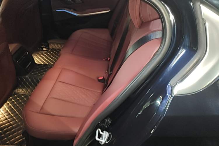 Used BMW i3 2024 eDrive 35 L Left Rear Seat