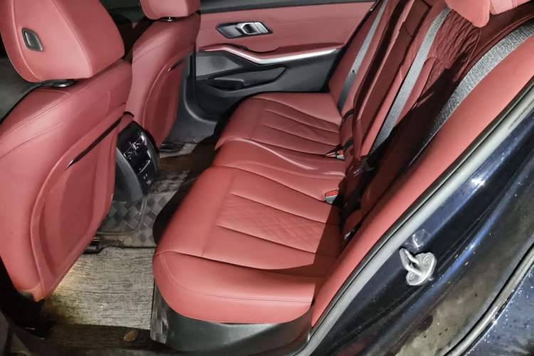 Used BMW i3 2024 eDrive 35 L Left Rear Seat