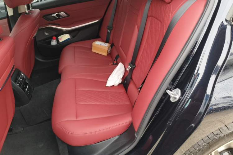 Used BMW i3 2024 eDrive 40 L Midnight Edition Left Rear Seat