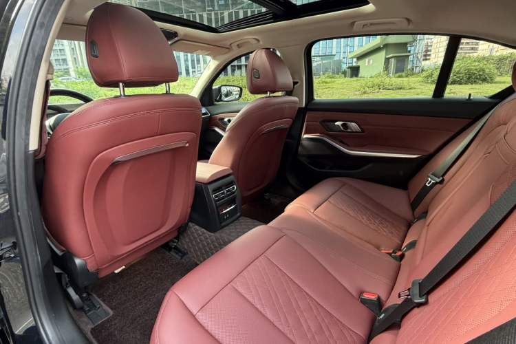 Used BMW i3 2024 eDrive 35 L Left Rear Seat