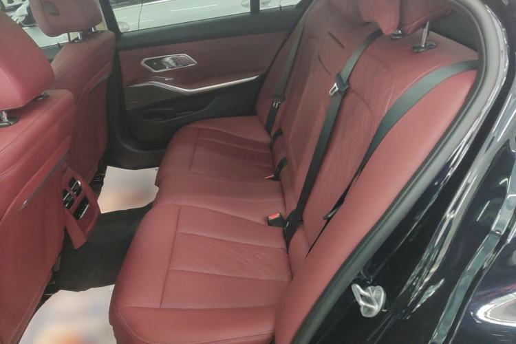 Used BMW i3 2024 eDrive 40 L Midnight Sports Package Left Rear Seat