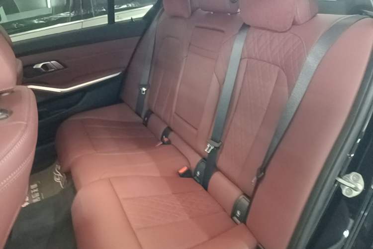 Used BMW i3 2024 eDrive 40 L Midnight Edition Left Rear Seat