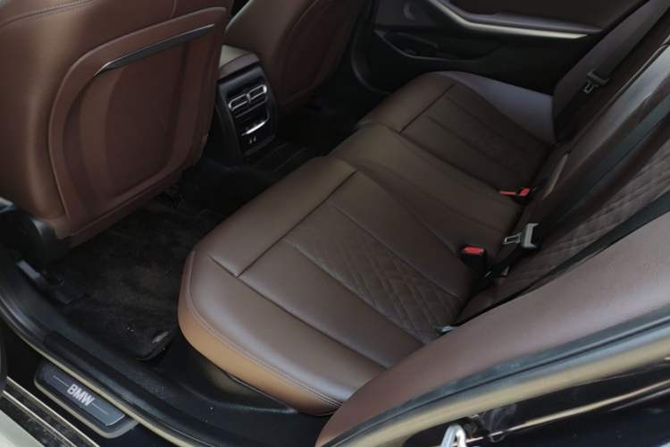 Used BMW i3 2024 eDrive 35 L Left Rear Seat