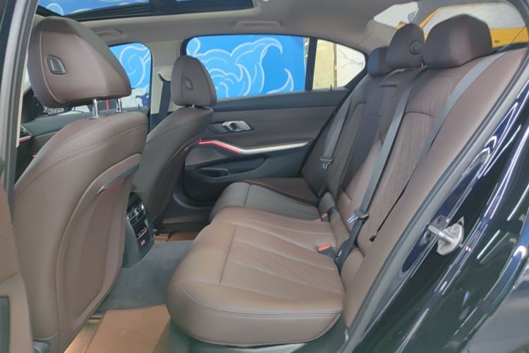 Used BMW i3 2024 eDrive 40 L Midnight Edition Left Rear Seat