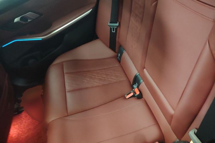 Used BMW i3 2024 eDrive 40 L Midnight Edition Left Rear Seat