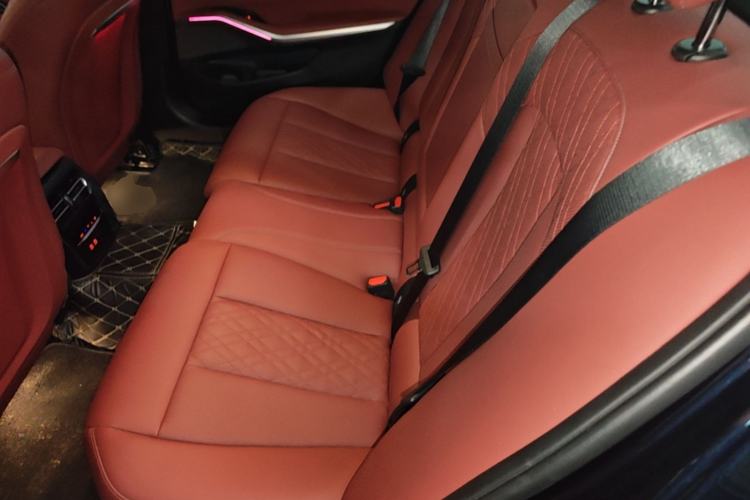 Used BMW i3 2024 eDrive 35 L Left Rear Seat
