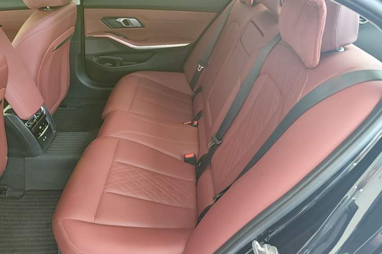 Used BMW i3 2024 eDrive 35 L Left Rear Seat