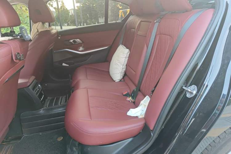 Used BMW i3 2024 eDrive 35 L Left Rear Seat