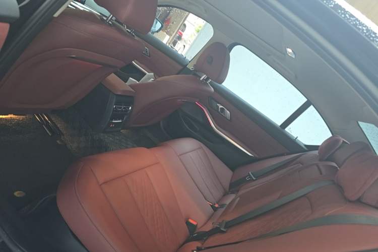 Used BMW i3 2024 eDrive 35 L Left Rear Seat
