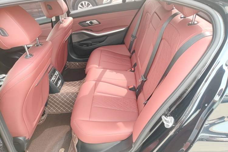 Used BMW i3 2024 eDrive 35 L Left Rear Seat