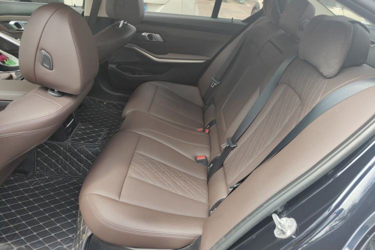 Used BMW i3 2024 eDrive 35 L Left Rear Seat