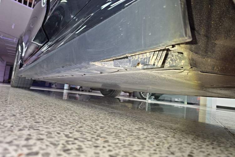 Used BMW i3 2024 eDrive 35 L Left Side Sill