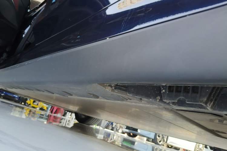 Used BMW i3 2024 eDrive 35 L Left Side Sill