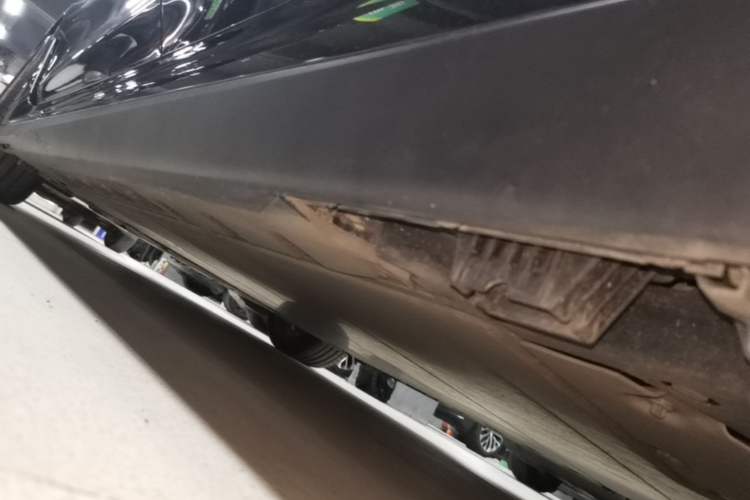 Used BMW i3 2024 eDrive 35 L Left Side Sill