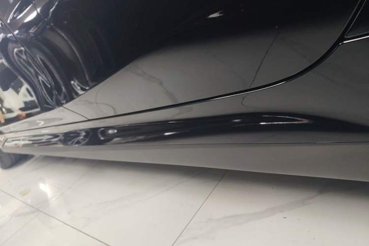 Used BMW i3 2024 eDrive 40 L Midnight Edition Left Side Sill