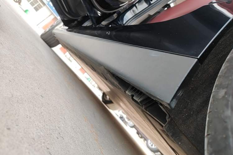 Used BMW i3 2024 eDrive 35 L Left Side Sill