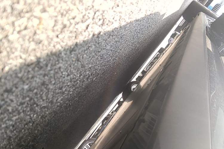 Used BMW i3 2024 eDrive 40 L Midnight Edition Left Side Sill