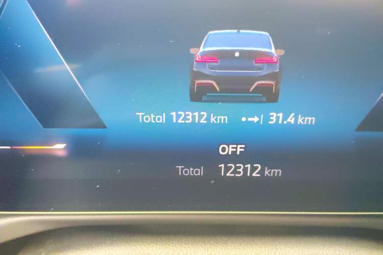 Used BMW i3 2024 eDrive 35 L Odometer Close Up