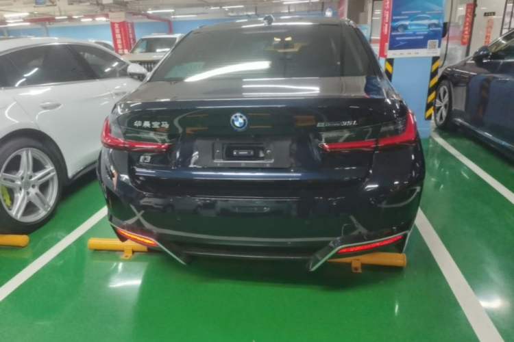 Used BMW i3 2024 eDrive 35 L Rear