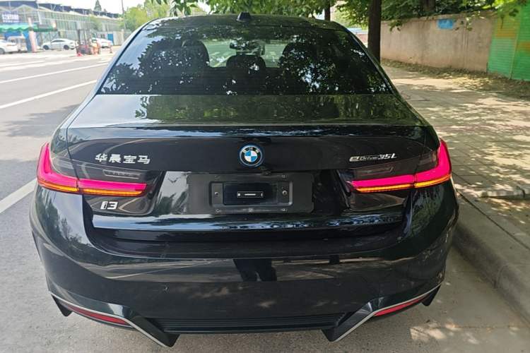 Used BMW i3 2024 eDrive 35 L Rear