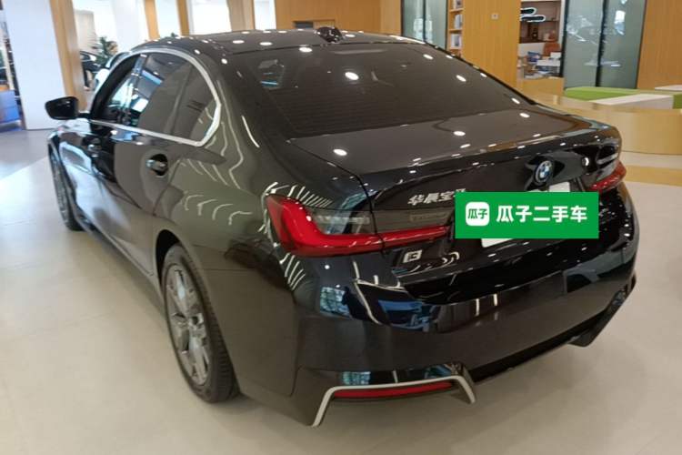 Used BMW i3 2024 eDrive 35 L Rear Left 45 Deg