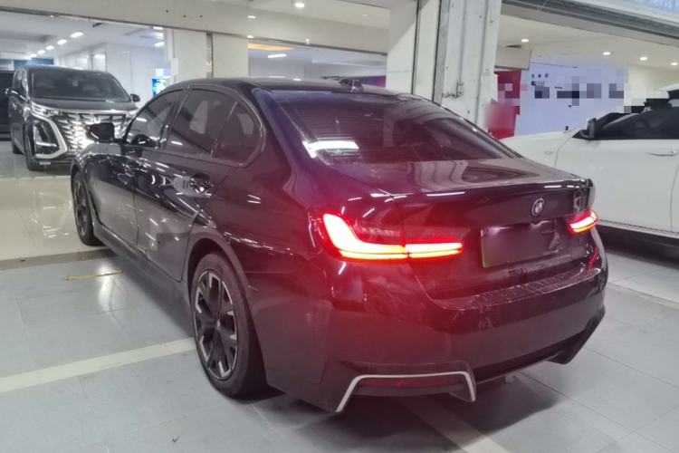 Used BMW i3 2024 eDrive 35 L Rear Left 45 Deg