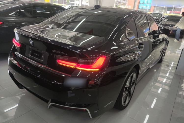 Used BMW i3 2024 eDrive 40 L Midnight Sports Package Rear Right 45 Deg